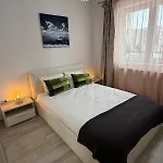 Apartment 2 Langa Coresi -