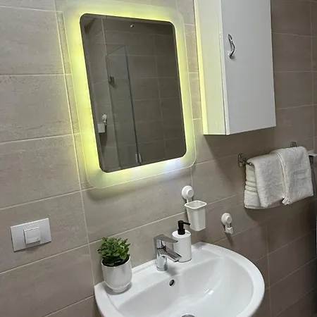 2 Langa Coresi - Apartment Brasov