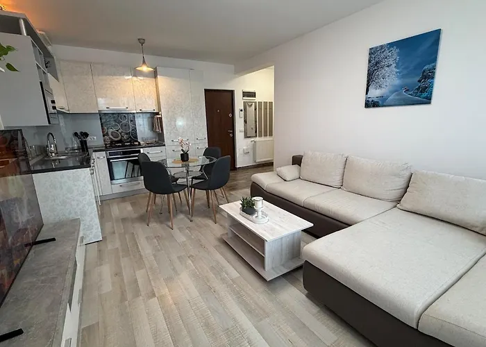 2 Langa Coresi - * Brasov